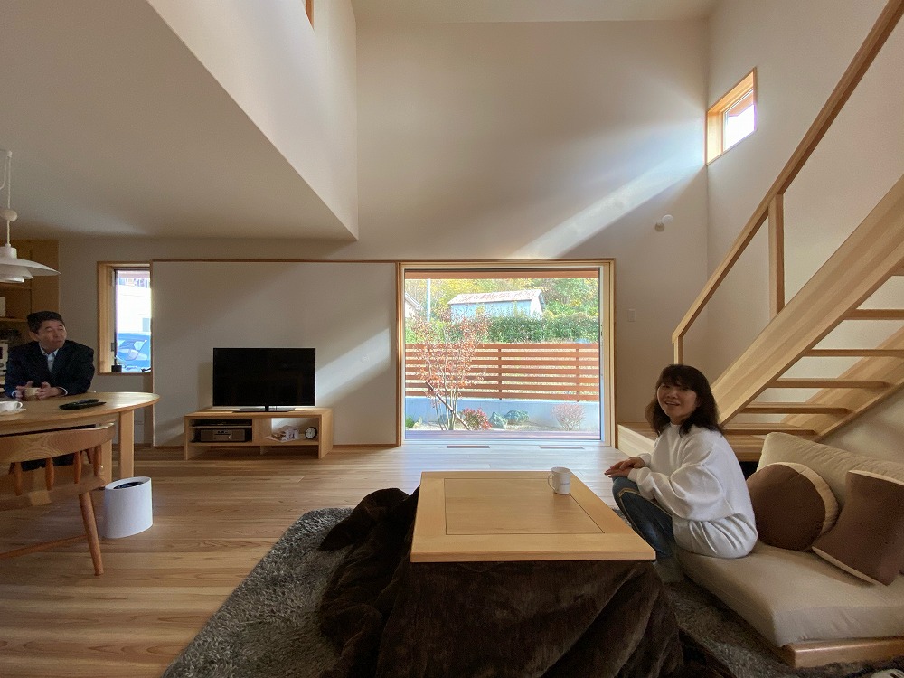 i-works1.0和歌山。窓は少なく、されど大きく。安心感が生まれる