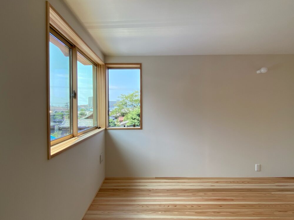 遠くが見えることで心理的に広さを感じることができる