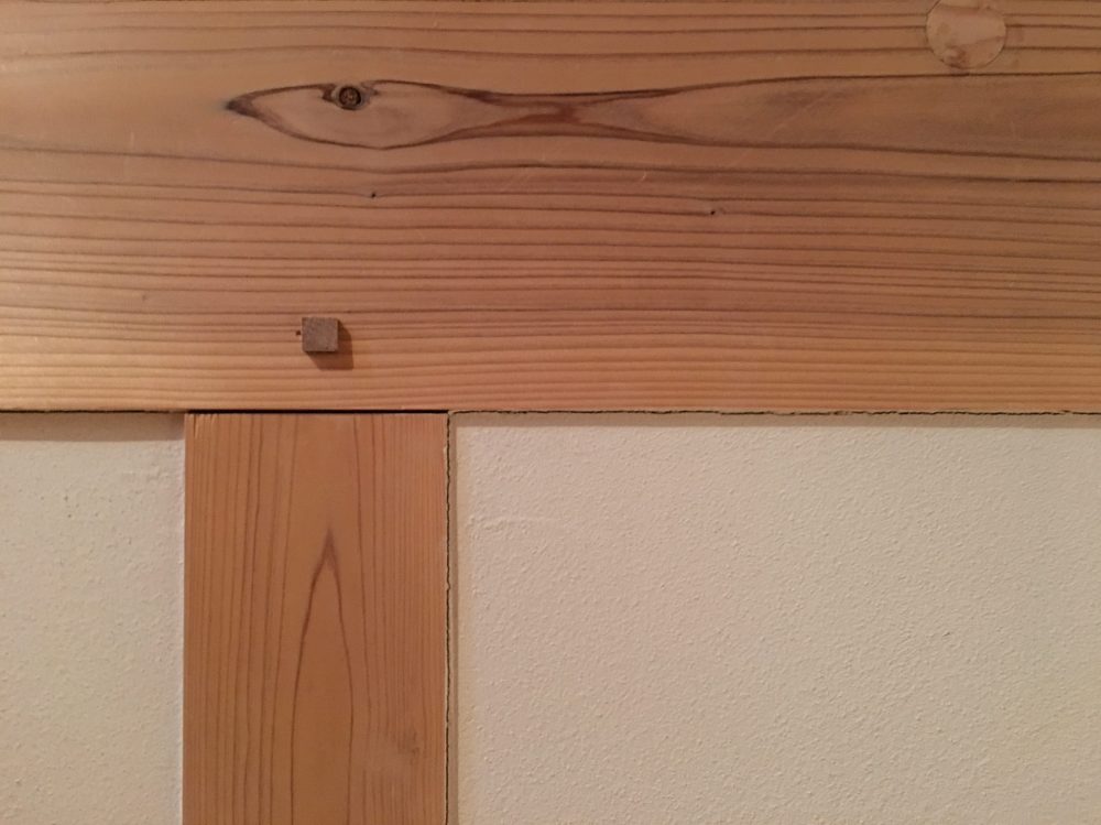 下地の痩せによる表面の割れも簡単に修繕できる