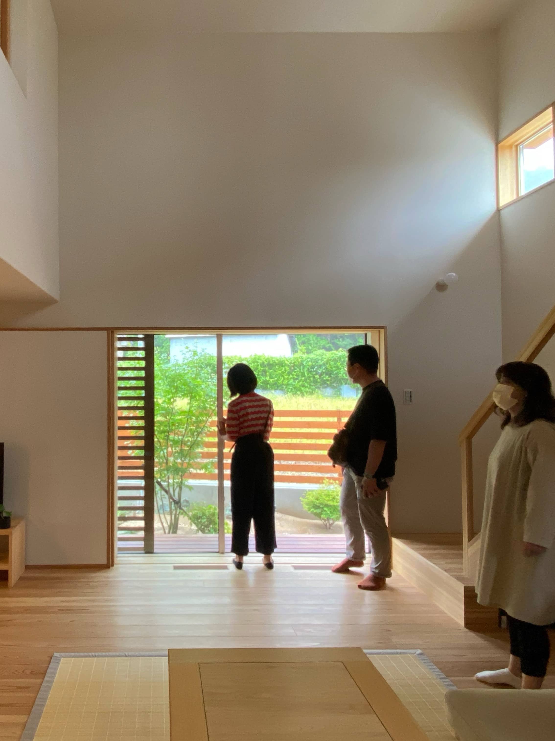 ソーラーコムのi-works1.0の大きな窓「LW」