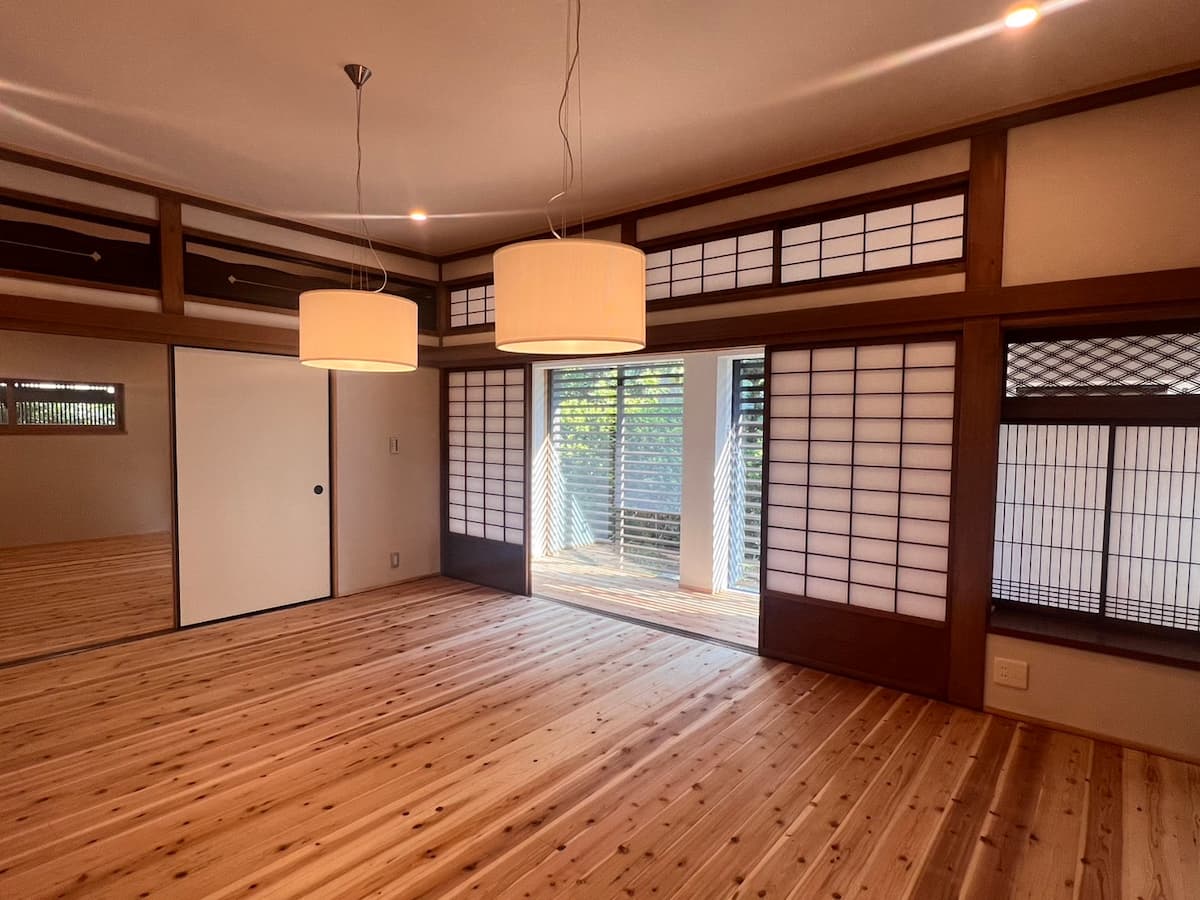 築90年でも壊すのではなく、そこに調和するように新しいものを重ねていく