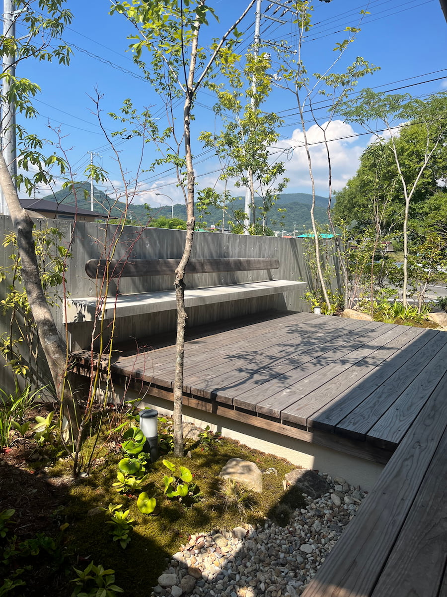 i-works、伊礼智、大阪、注文住宅、LW、新築、焼杉、そとん壁、工務店、木の家、木造、平屋、２階建て